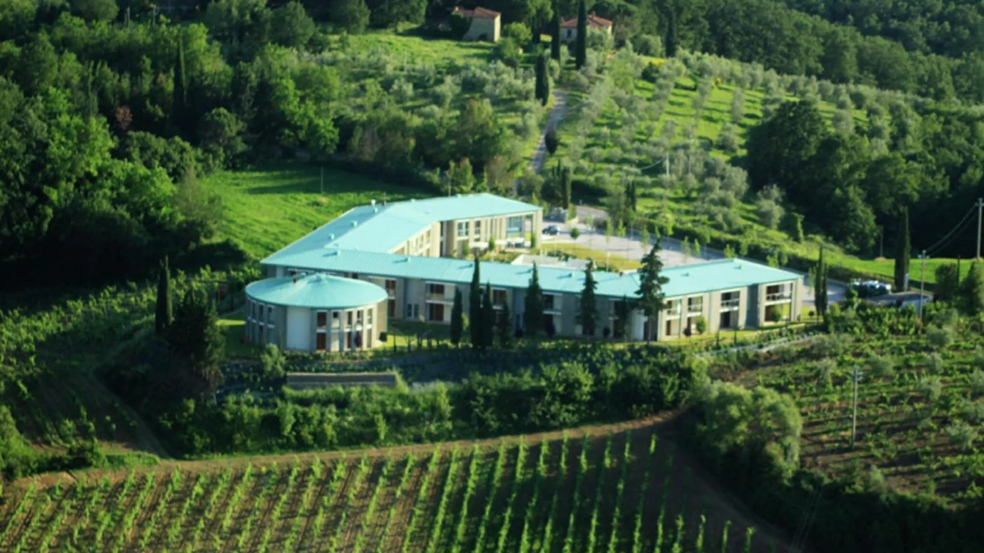 Belvilla By Oyo Chianti Village Morrocco B3 contacts